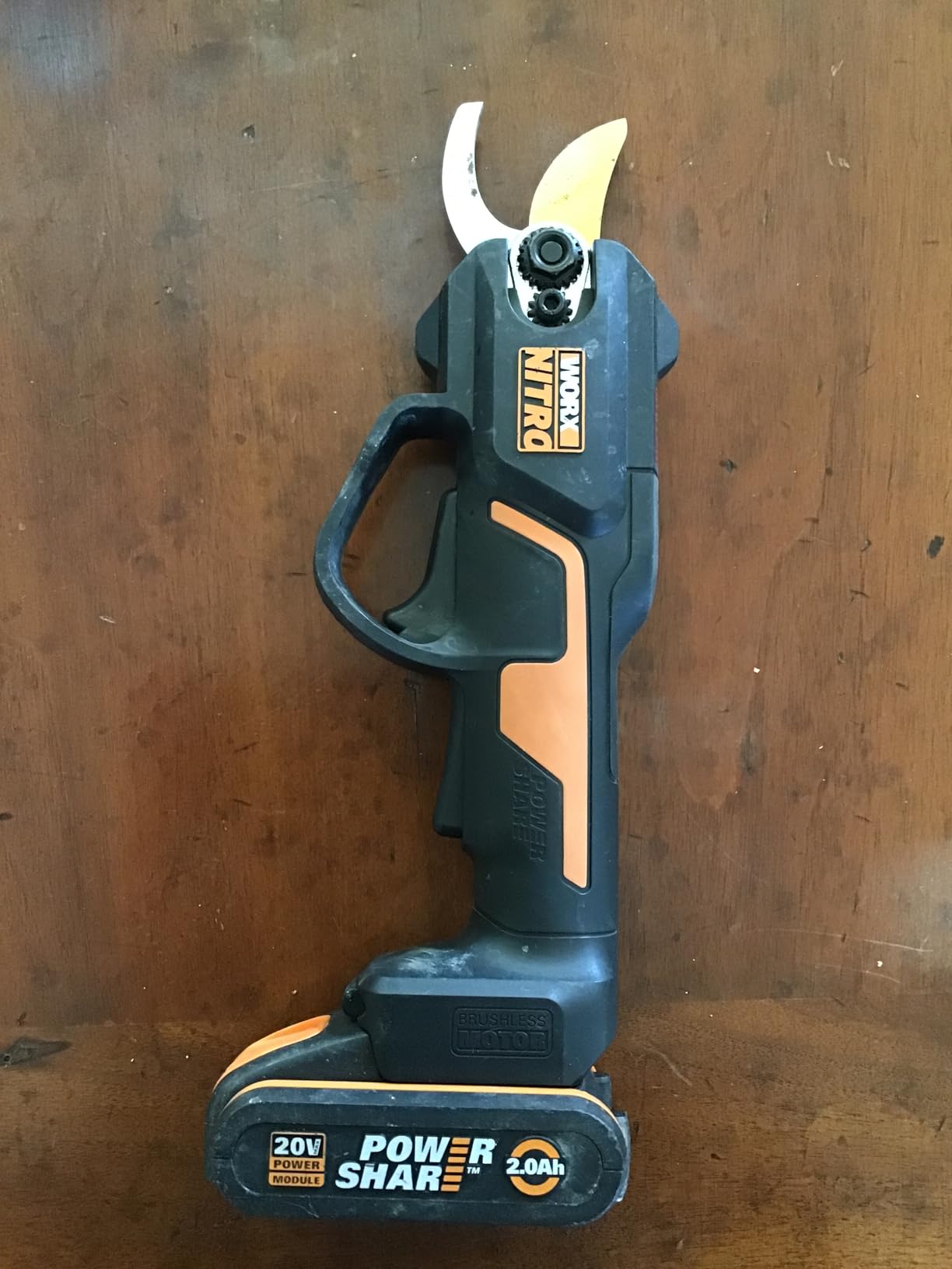 WORX WG330E.9 forbice potatura 20V solo corpo 25mm