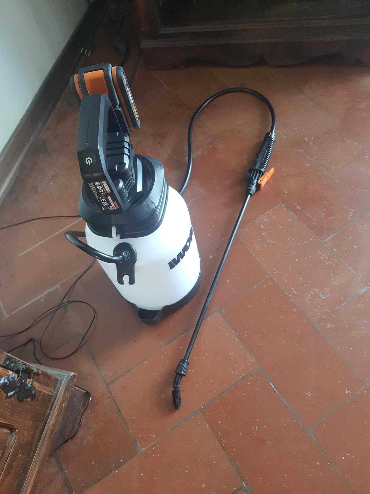 Worx WG829E.9 irroratore a batteria 20V 5L solo corpo