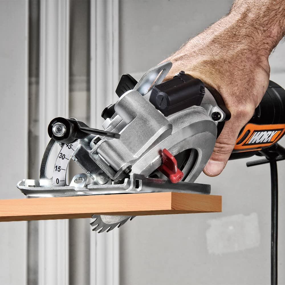 Worx WX427 sega circolare compatta 710W con laser