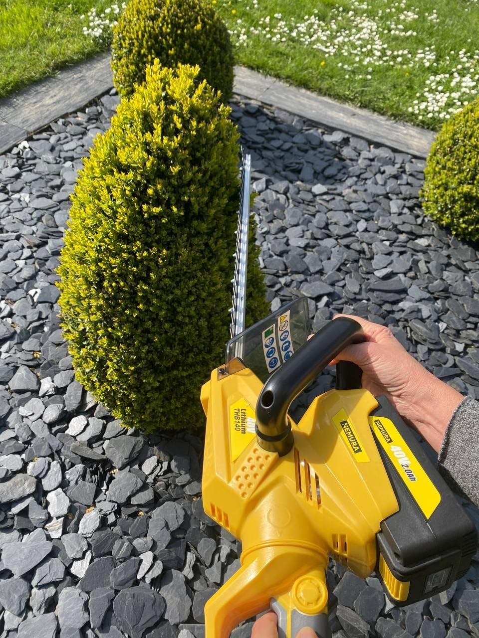 Nemura tagliasiepi a batteria 40V 56cm 1x2Ah brushless
