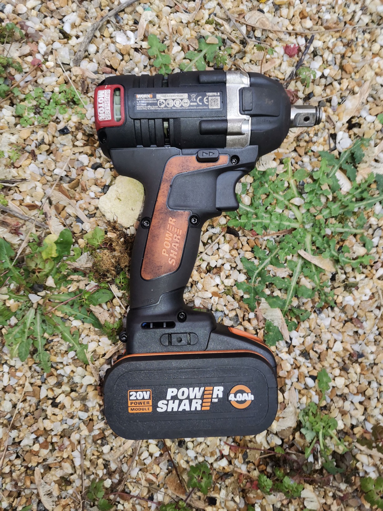 Worx WX279.9 avvitatore a impulsi 20V solo corpo brushless