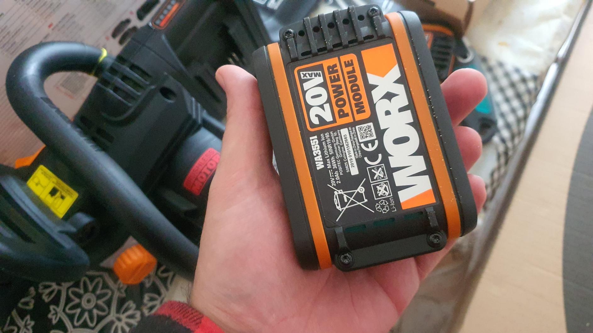 Worx WG384E Motosega a Batteria 40V 2 Batterie 35cm Brushless