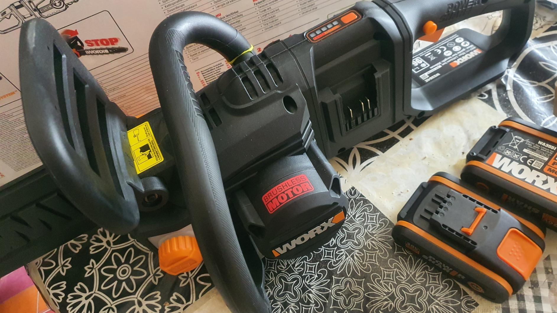 Worx WG384E Motosega a Batteria 40V 2 Batterie 35cm Brushless