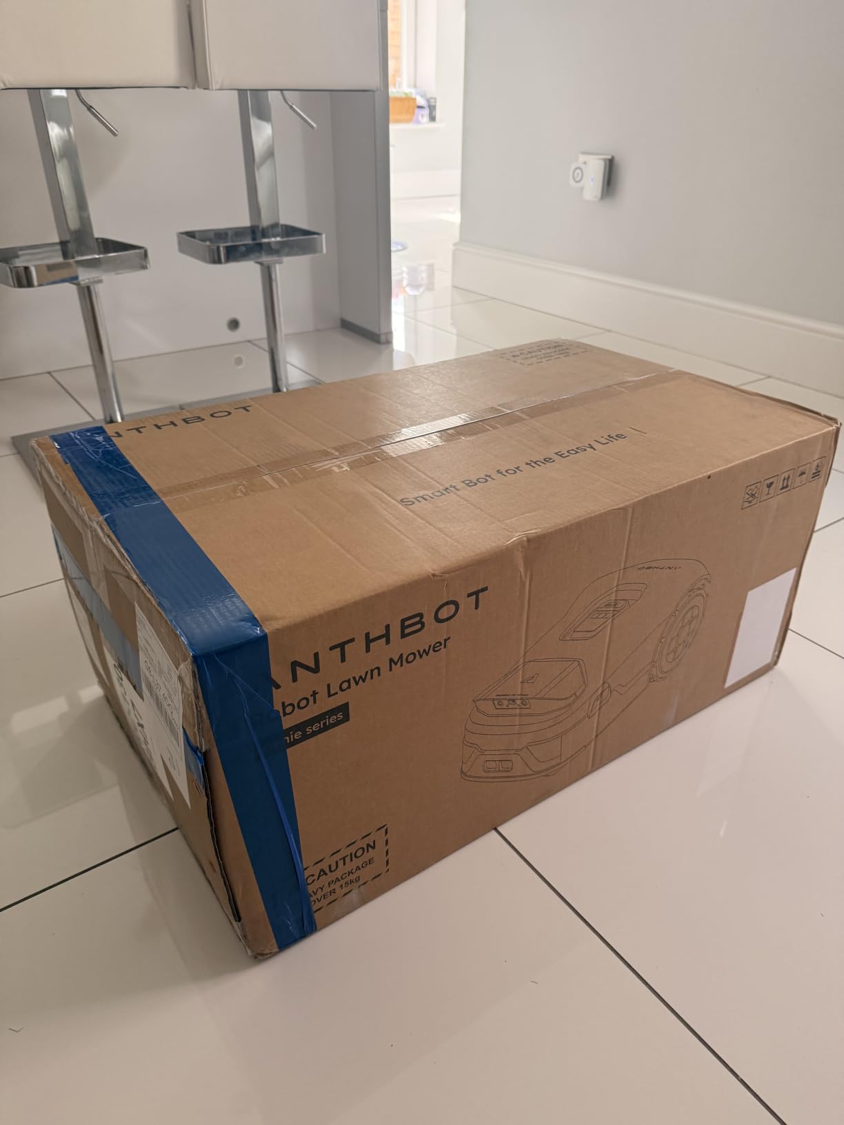 Anthbot M9 robot tagliaerba wireless 1000mq con garage