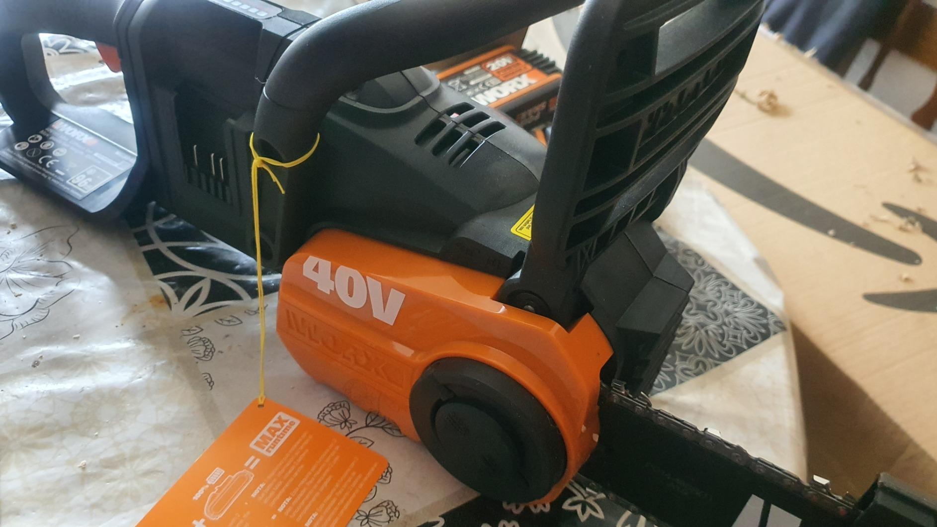 Worx WG384E Motosega a Batteria 40V 2 Batterie 35cm Brushless