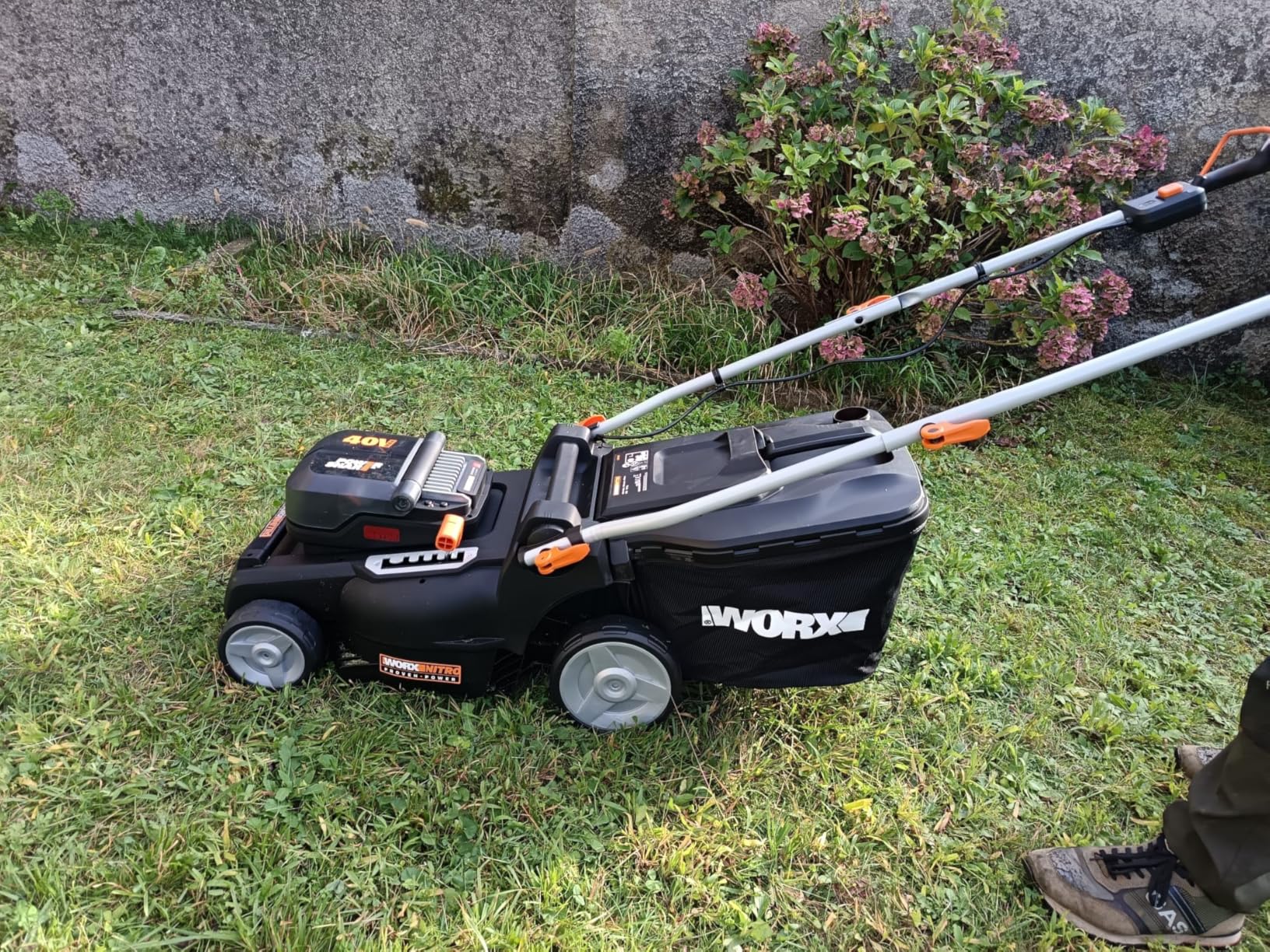 Worx WG737E tosaerba a batteria 40V 37cm taglio