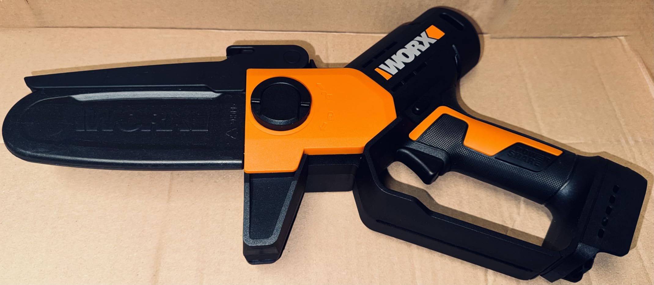 Worx WG326E Mini Motosega 20V 12cm con Batteria 2.0Ah