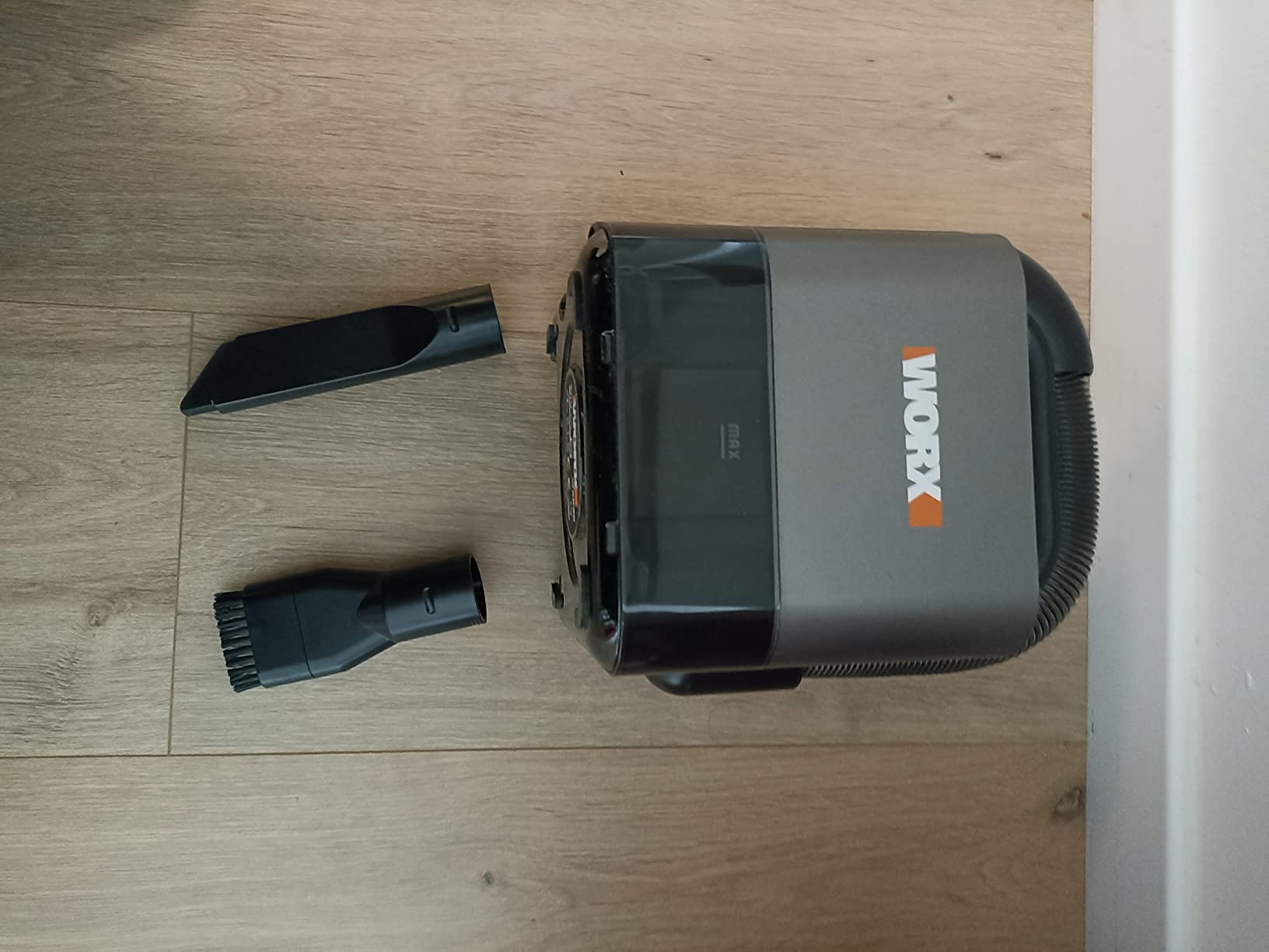 WORX WX030.9 Aspirapolvere Portatile 20V Solo Corpo Retrattile
