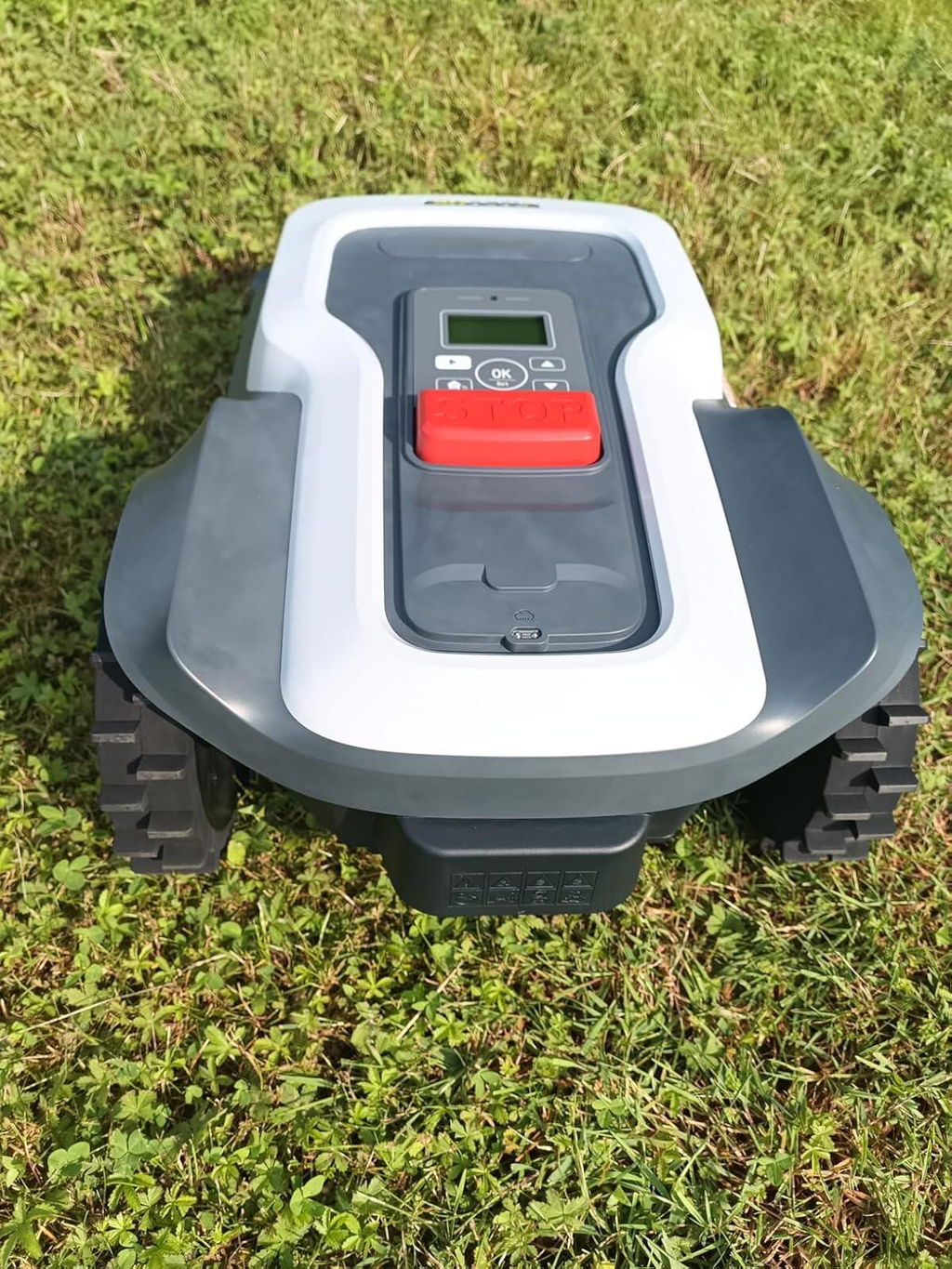 RoboUP TM01 T600 robot rasaerba 800 mq senza filo