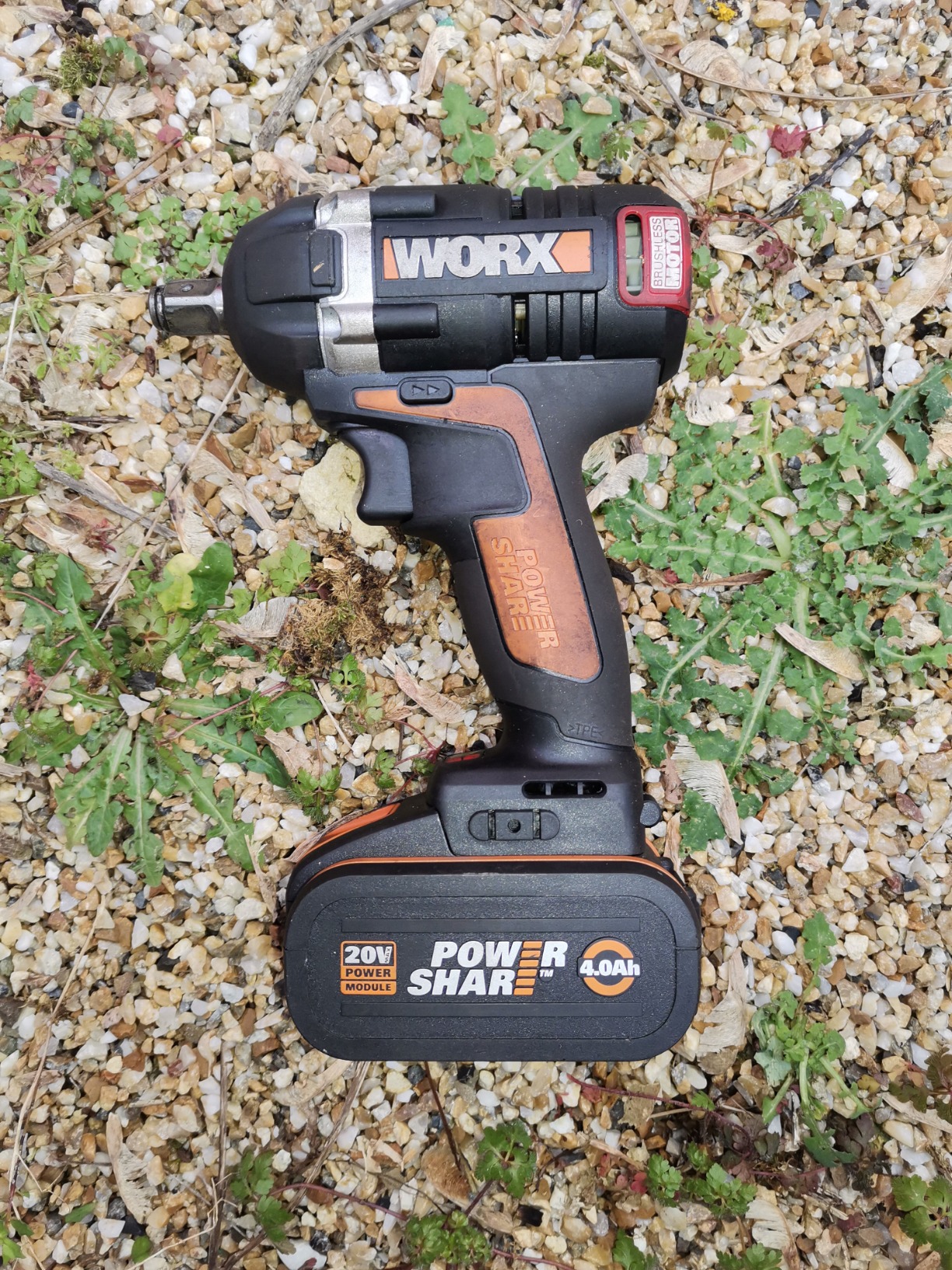 Worx WX279.9 avvitatore a impulsi 20V solo corpo brushless