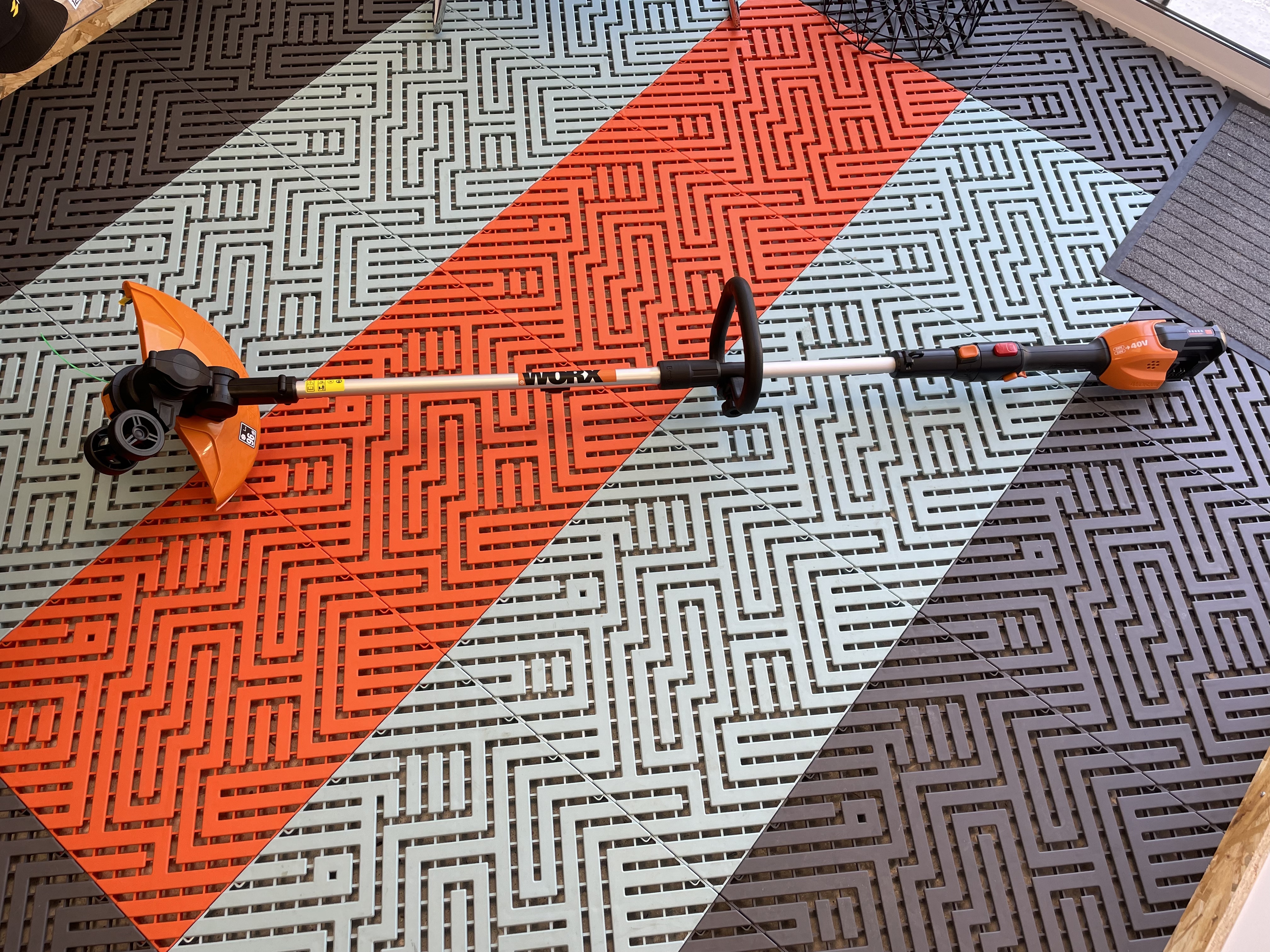 Worx WG184E.9 decespugliatore 40V 33cm solo corpo